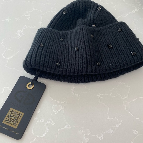 Goldbergh Dream Beanie - Picture 6 of 9